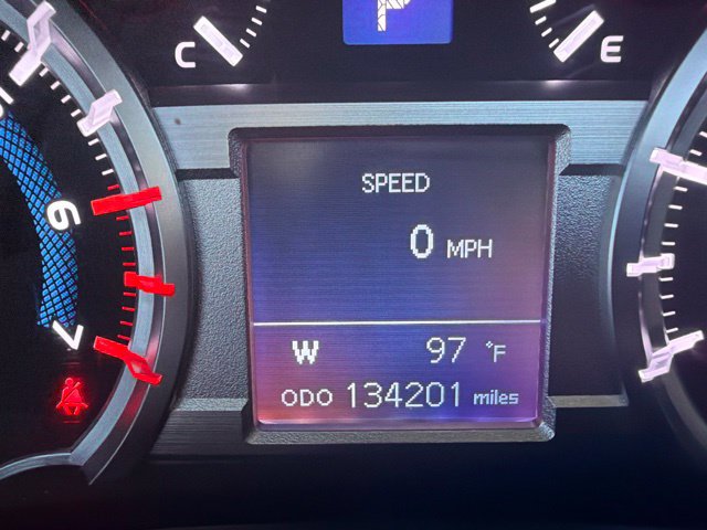 Used 2018 Toyota 4Runner Limited AWD/4WD image 17