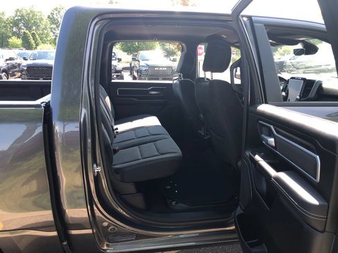 Used 2023 RAM 1500 Big Horn AWD/4WD image 29