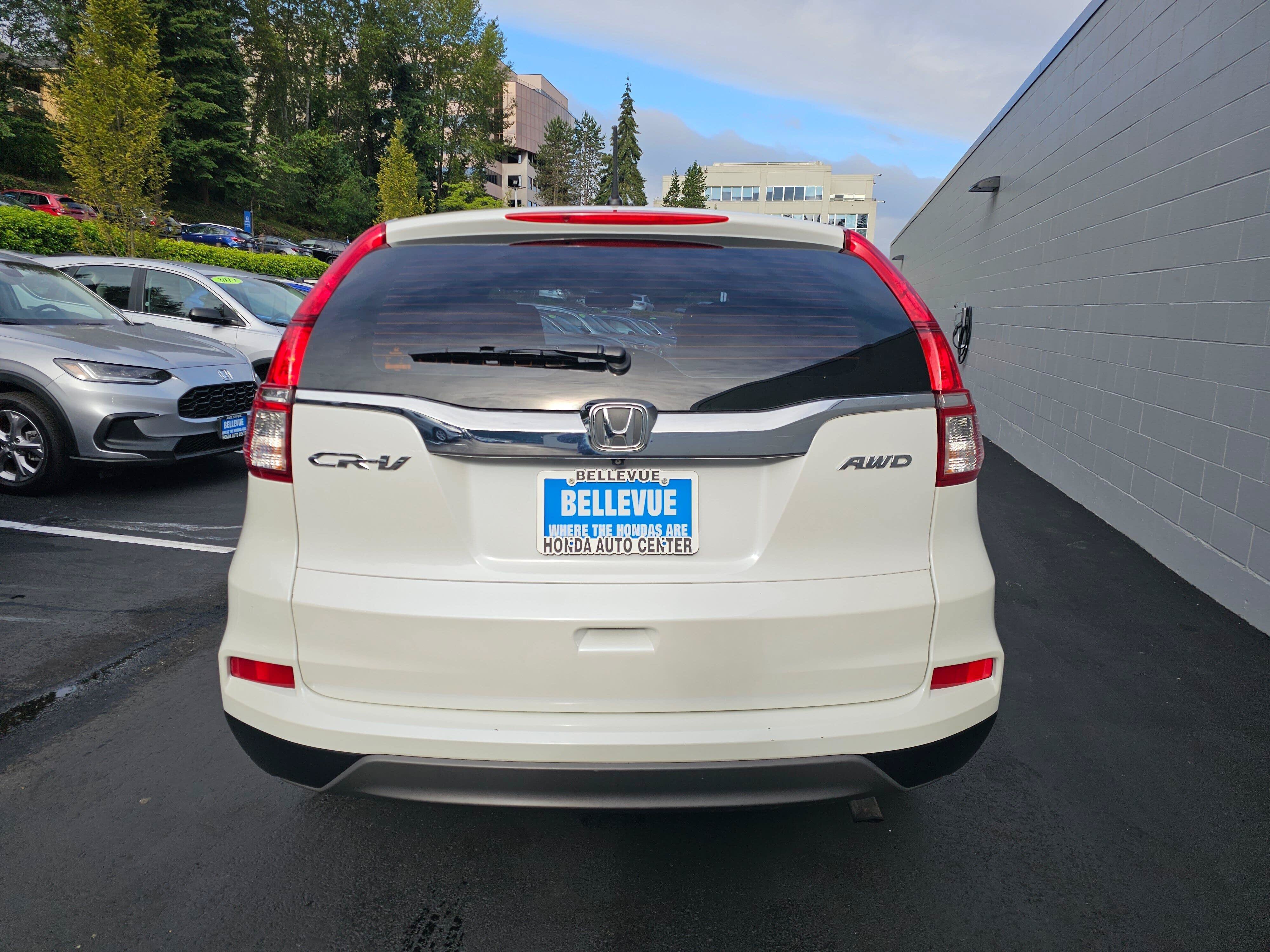 Used 2015 Honda CR-V LX image 6