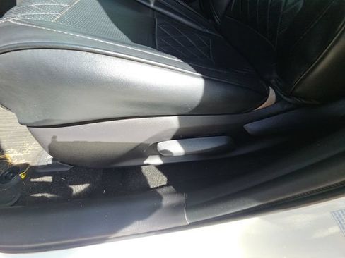 Used 2020 Toyota RAV4 LE w/ All Weather Liner Package AWD/4WD image 12