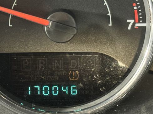 Used 2012 Jeep Wrangler Unlimited Sport AWD/4WD image 15