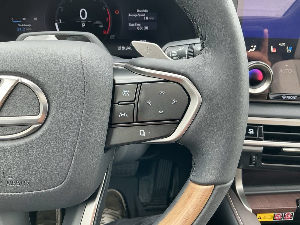 Used 2026 Lexus RX 350 AWD w/ Convenience Package image 19