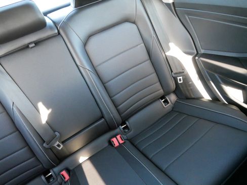 Certified 2023 Volkswagen Jetta SE image 14