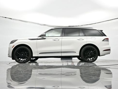 New 2025 Lincoln Aviator Reserve w/ Equipment Group 201A image 42