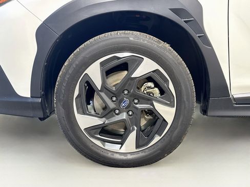 Used 2024 Subaru Crosstrek 2.5i Limited AWD/4WD image 26