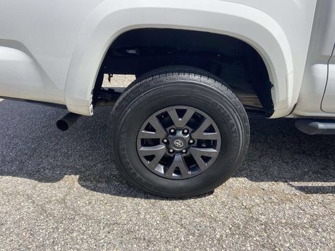 Used 2023 Toyota Tacoma SR5 RWD image 6