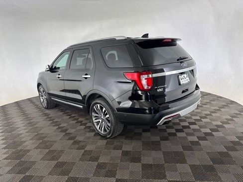 Used 2017 Ford Explorer Platinum AWD/4WD image 9