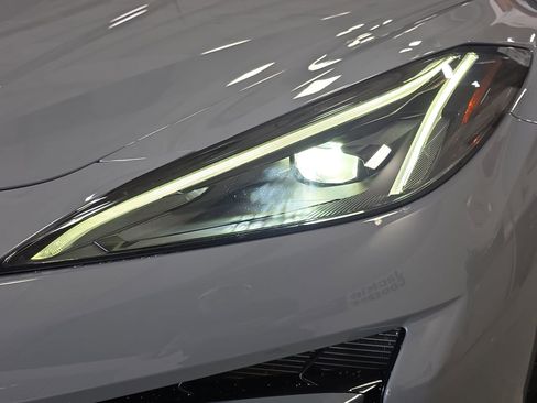 Used 2024 Chevrolet Corvette E-Ray w/ Stealth Interior Trim Package AWD/4WD image 27