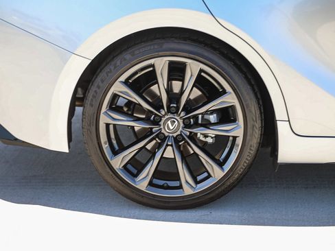 Used 2024 Lexus IS 300 F Sport RWD image 11