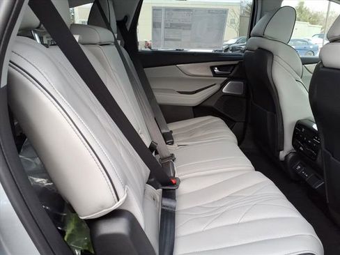 New 2026 Acura MDX w/ Advance Package image 9