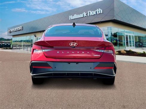 New 2025 Hyundai Elantra Limited image 6