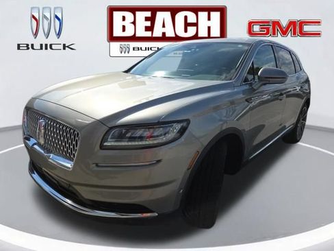 Used 2023 Lincoln Nautilus Reserve w/ Equipment Group 201A FWD image 4