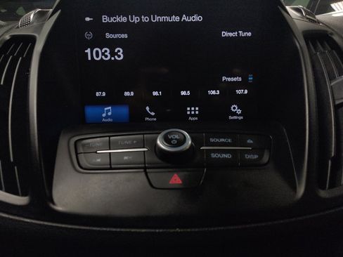 Used 2018 Ford Escape SE w/ SE Sync 3 Package AWD/4WD image 25