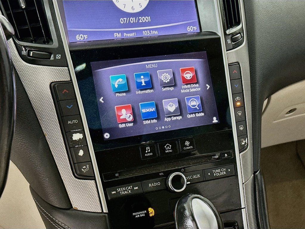 Used 2015 INFINITI Q50 w/ Moonroof Package RWD image 14