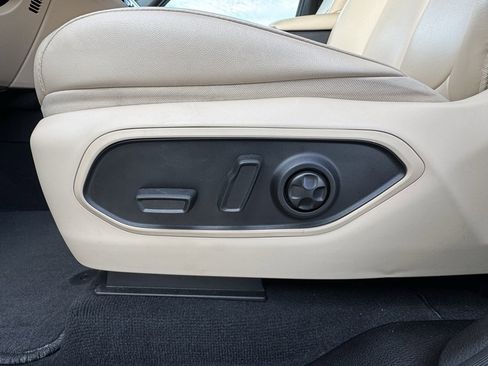 Used 2024 Jeep Grand Cherokee Limited w/ Trailer Tow Package image 20