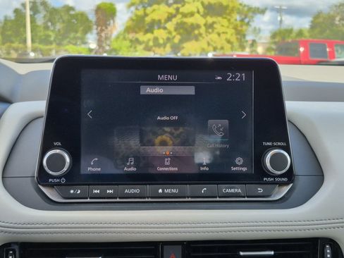 Certified 2022 Nissan Rogue SL FWD image 28