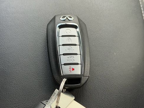 Used 2023 INFINITI Q50 Sensory AWD/4WD image 22