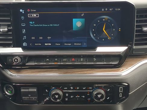 Used 2023 Chevrolet Silverado 1500 LT Trail Boss w/ Protection Package image 18