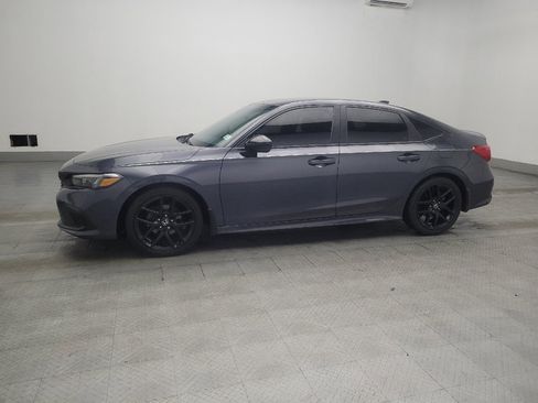 Used 2022 Honda Civic Sport image 2