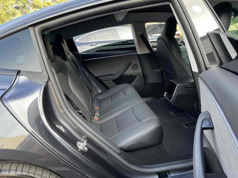 Used 2024 Tesla Model 3 Long Range RWD image 23