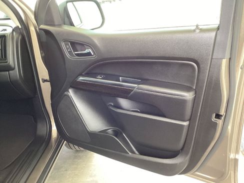 Used 2016 GMC Canyon SLT w/ Driver Alert Package AWD/4WD image 13