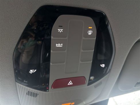 New 2025 Kia K4 LXS image 31