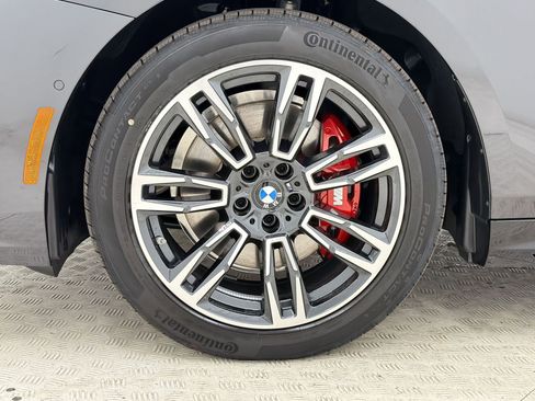 New 2026 BMW 530i w/ M Sport Package RWD image 12