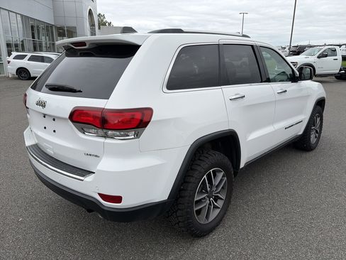 Certified 2022 Jeep Grand Cherokee Limited AWD/4WD image 9