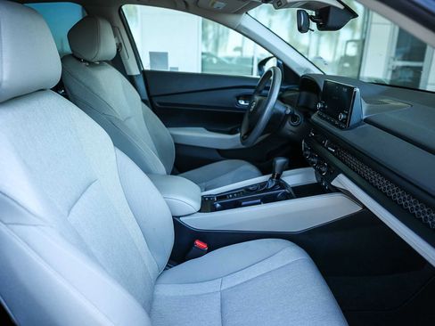 Certified 2024 Honda Accord EX image 22