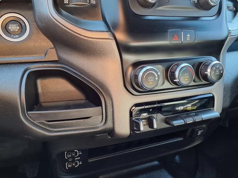 Used 2022 RAM 2500 Tradesman AWD/4WD image 13
