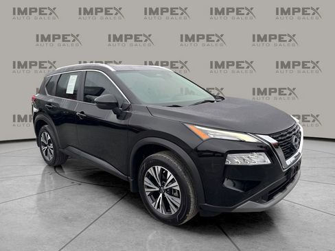 Used 2023 Nissan Rogue SV w/ SV Premium Package image 7