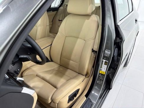 Used 2014 BMW 535i xDrive Sedan AWD/4WD image 13