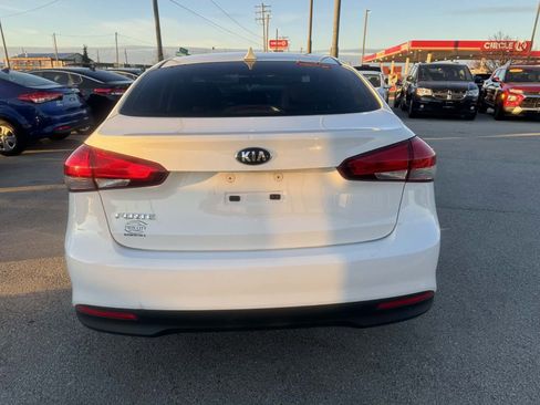 Used 2018 Kia Forte LX image 6
