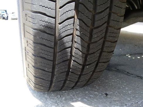 Used 2022 Toyota Tacoma SR image 42