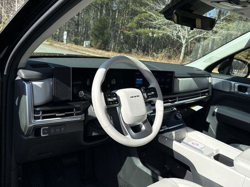 New 2026 Hyundai Santa Fe SEL image 11