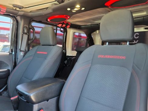 Used 2021 Jeep Wrangler Unlimited Rubicon AWD/4WD image 25
