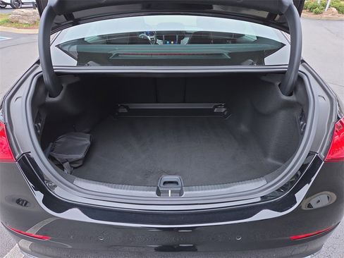 Certified 2025 Mercedes-Benz C 300 4MATIC Sedan image 14