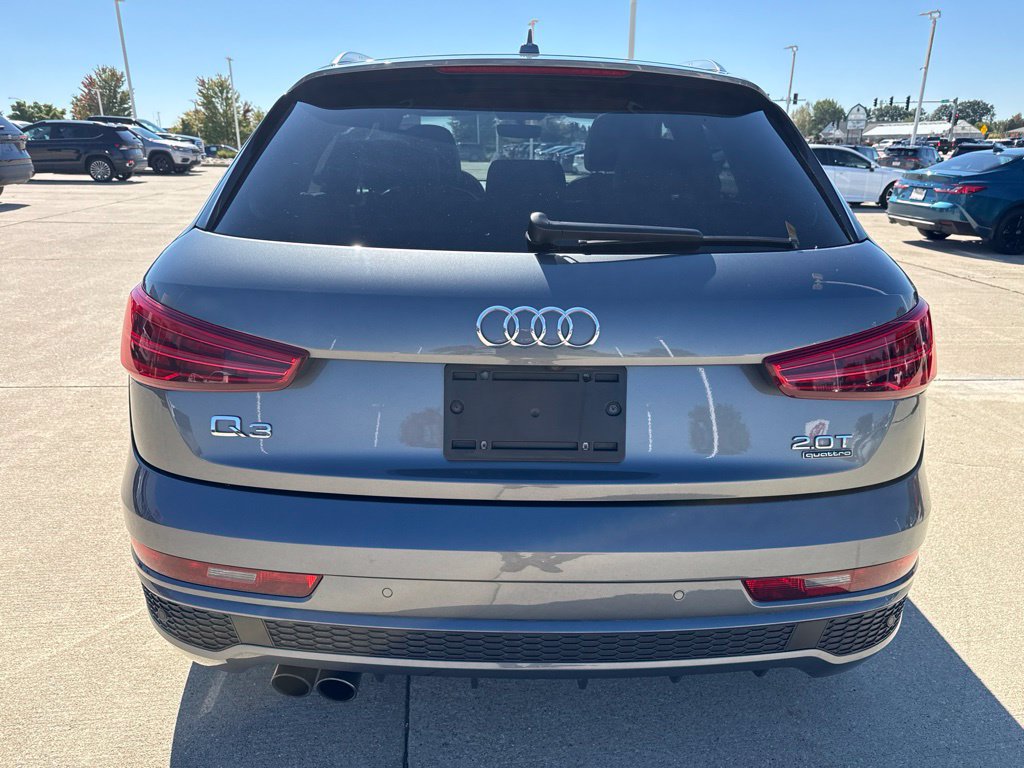 Used 2016 Audi Q3 2.0T Prestige w/ Prestige Package AWD/4WD image 4