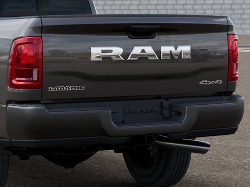 New 2025 RAM 3500 Laramie AWD/4WD image 14