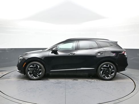 Certified 2025 Kia Sportage SX image 9