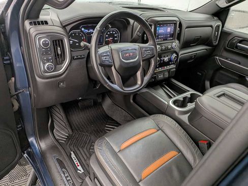 Used 2020 GMC Sierra 1500 AT4 w/ AT4 Premium Package image 2