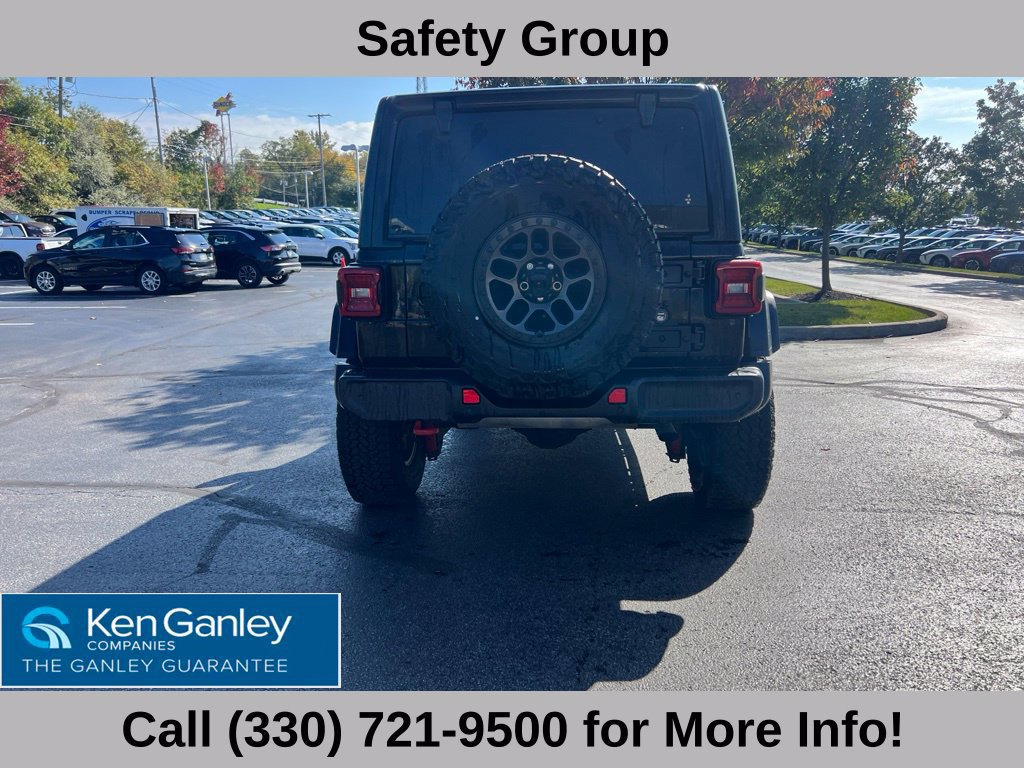 Used 2022 Jeep Wrangler Unlimited Rubicon w/ Xtreme Recon 35" Tire Package AWD/4WD image 11