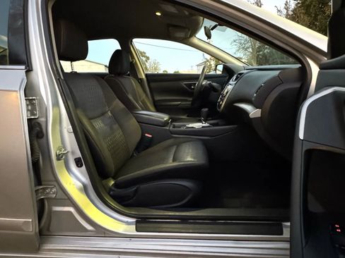 Used 2018 Nissan Altima 2.5 S w/ S Convenience Package image 8