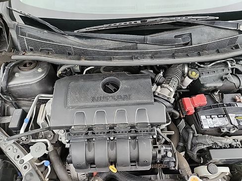 Used 2019 Nissan Sentra SR w/ Premium Package (SR) FWD image 45