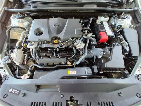 Used 2023 Toyota Camry SE FWD image 21