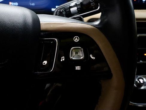 Used 2023 Lincoln Corsair Reserve FWD image 30