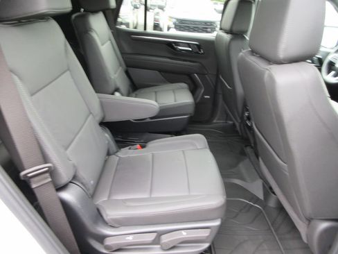 New 2026 Chevrolet Tahoe LT w/ Comfort Package AWD/4WD image 19