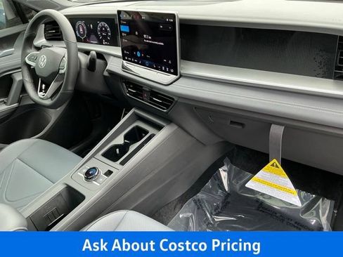 New 2026 Volkswagen Tiguan SE R-Line AWD/4WD image 22