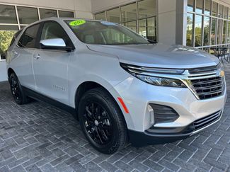 Used 2022 Chevrolet Equinox LT image 1