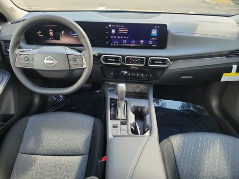 New 2026 Nissan Sentra SV w/ SV Convenience Package FWD image 10